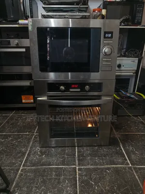 Inbuilt Oven and Microwave UK Use Product Very Neat Working Perfect