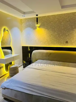 Exquisite 2 Bedroom Apartment