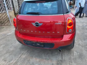 Mini Countryman 2016 Maroon