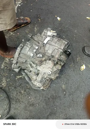 Toyota Corolla 12pin Gaer Box 014
