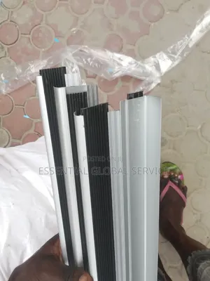Aluminum Anti-Slip Stair Nosing With Rubber Insert