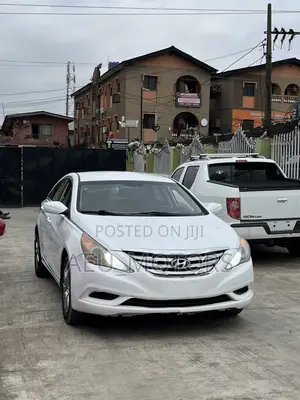 Hyundai Sonata 2012 White