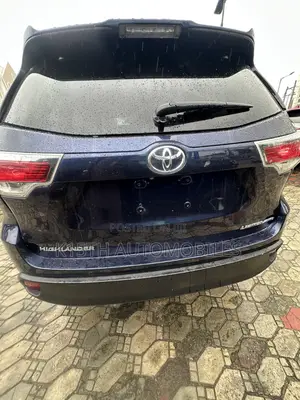 Toyota Highlander Limited Platinum V6 4x4 (3.5L 6cyl 6A) 2016 Blue