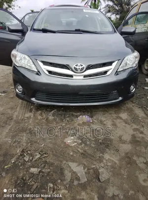 Toyota Corolla 2013 Gray