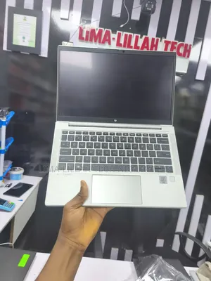 Laptop HP EliteBook 830 G7 16GB Intel Core i7 SSD 512GB