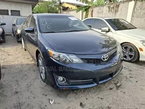 Toyota Camry 2013 Blue