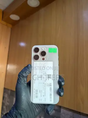 Apple iPhone 15 Pro 128 GB White