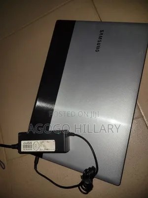 Laptop Samsung RV515 4GB AMD A6 HDD 256GB