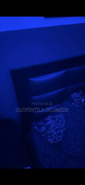 4.5 by 6 Bedframe