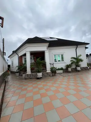 3bdrm Bungalow in Rumukparali, Off for sale