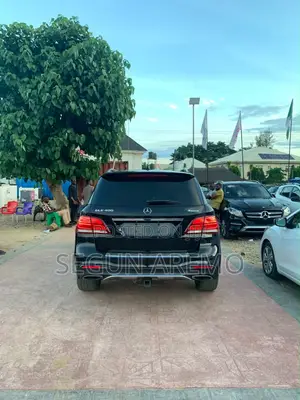 Mercedes-Benz GLE-Class 2017 Black