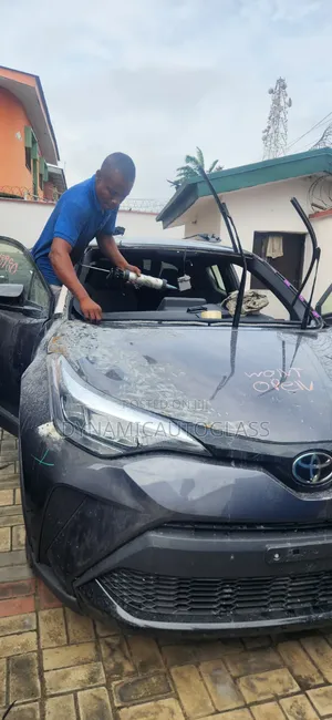 Toyota CHR 2021 Windscreen