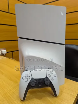 PS5 Slim 1TB US/Canada