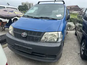 Toyota HiAce 2007 Blue