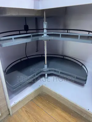 Rotating Pot Rack