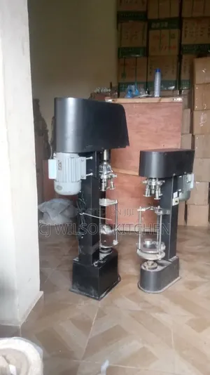 Industrial Plastic Caping Machine