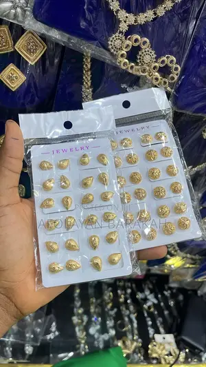 Luxury Studs