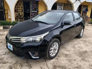 Toyota Corolla L 4dr Sedan (1.8L 4cyl 4A) 2014 Black