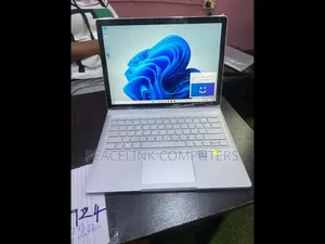 Laptop Microsoft Surface Book 8GB Intel Core i5 SSD 256GB