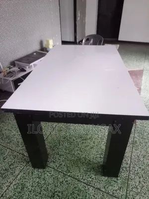 Dinning Table