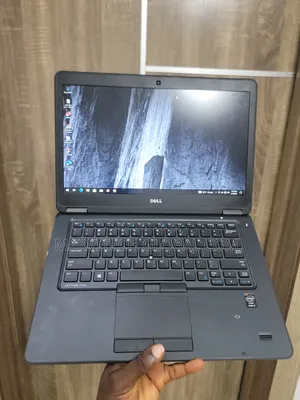 Laptop Dell Latitude E7450 8GB Intel Core i5 SSD 256GB
