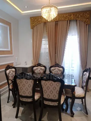 Regal Heritage Dining Set