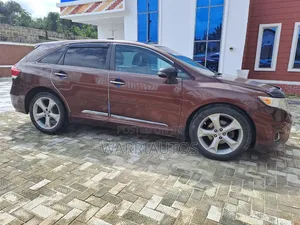 Toyota Venza 2010 Brown