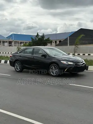 Toyota Camry SE 4dr Sedan (2.5L 4cyl 6A) 2015 Black