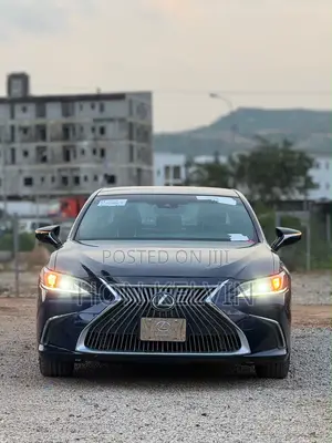 Lexus ES 350 Ultra Luxury 2020 Blue