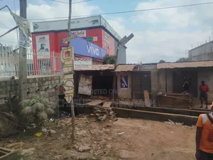 One Full Plot of Land at Iyana Bus Stop