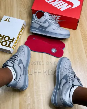 Nike Air Force 1 Low