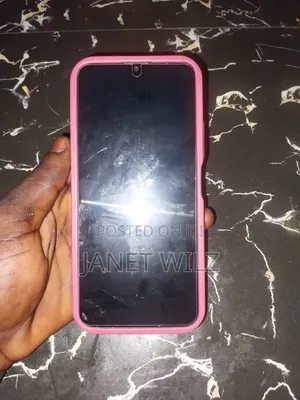 Infinix Hot 8 64 GB Black