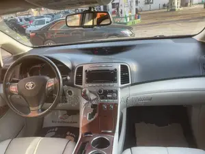 Toyota Venza XLE 2010 Gray