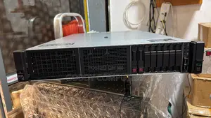 Server HP ProLiant DL380 Gen10 32GB Intel Xeon HDD 2T