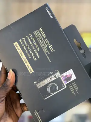 Fujifilm INSTAX MINI EVO Hybrid Camera