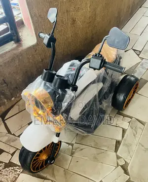 Simba Little Harley Auto Bike Electric Ride-on Toy.