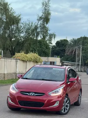 Hyundai Accent 2015 Red