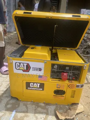 Cat 12kva Diesel Soundproof Generator Three Phase Engine