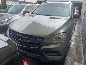 Mercedes-Benz M Class ML 350 4Matic 2012 Gray