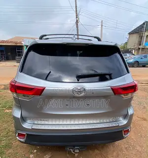 Toyota Highlander 2015