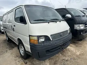 Toyota HiAce 1998 White
