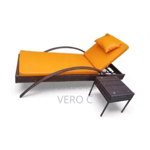 Rattan Swimming Pool Lounger Beach Sunbed.