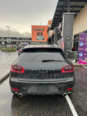 Porsche Macan Sport Edition 2018 Black