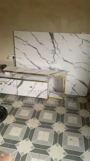 TV Stands and Mouth