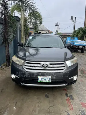 Toyota Highlander Limited 2010 Gray