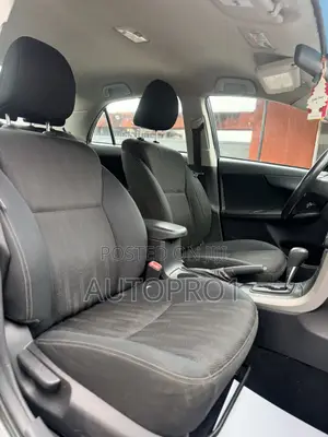 Toyota Corolla S 4dr Sedan (1.8L 4cyl 4A) 2012 Gray