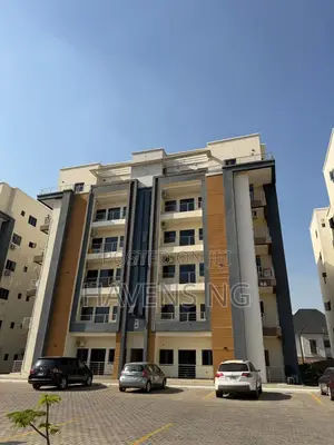 Luxury 2 Bedroom Apartment