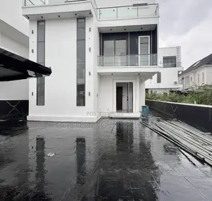 Balcony Railing With a 10m Tempered Plain Glass