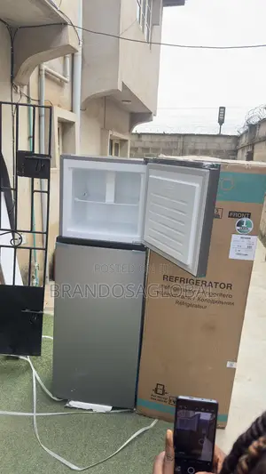 Hisense 306L Double Door Refrigerator – Reliable Kitchen Appliance