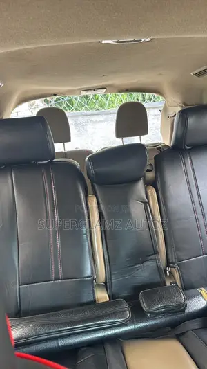 Toyota Highlander 2012 Gold